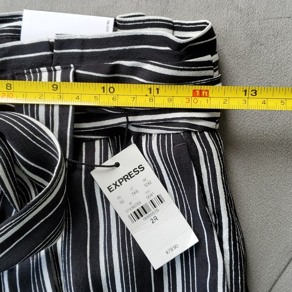 Wide Leg High Rise Slacks Size 2, Tie Belt NWT Express - Picture 11 of 14